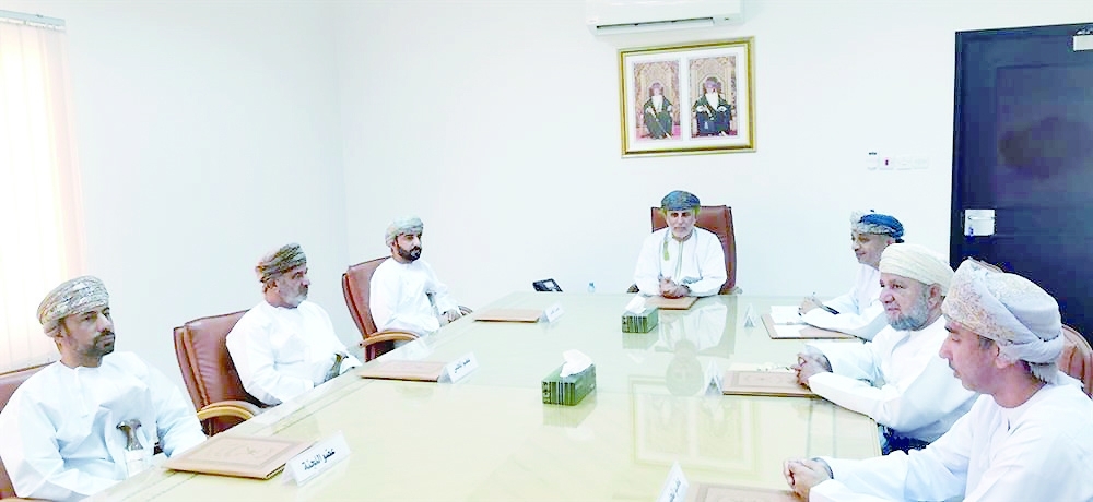 «الشؤون البلدية» بسمائل تطلع على مخطط التنمية السياحية بالمحافظة