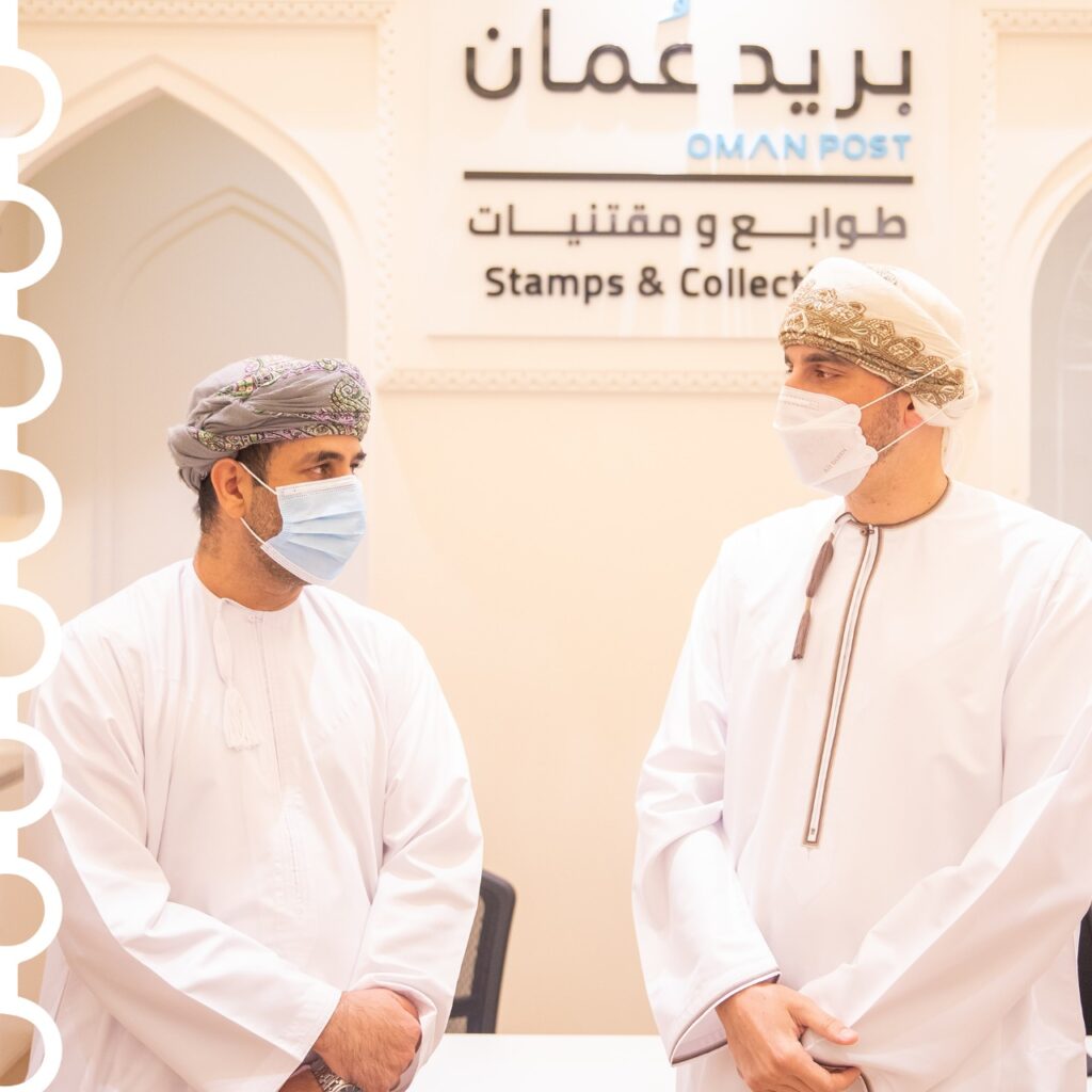 بريد عُمان يدشّن كريستال طابع جلالةِ السُّلطان المعظم 7 IMG 20210915 WA0033