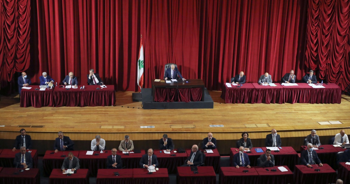 مجلس النواب اللبناني يناقش البيان الوزاري لحكومة ميقاتي