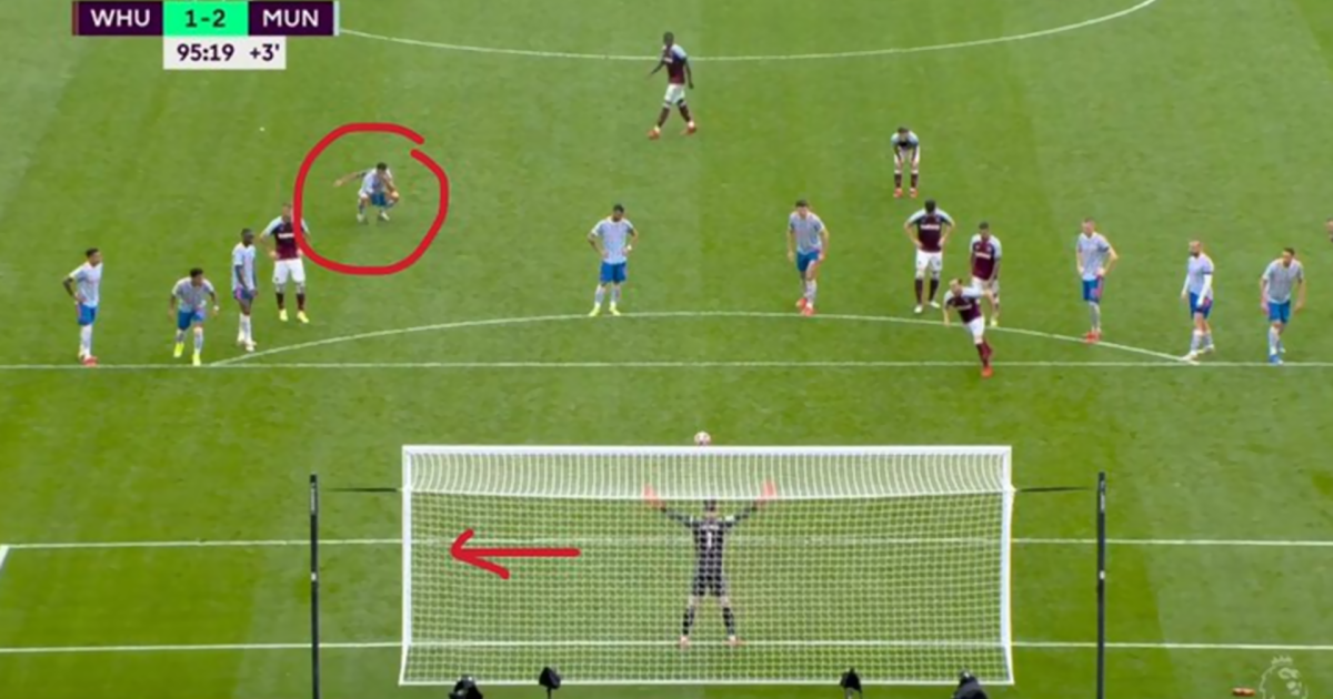 هل فعلا دل رونالدو دي خيا على جهة ركلة الجزاء في مواجهة وستهام ومان يونايتد؟