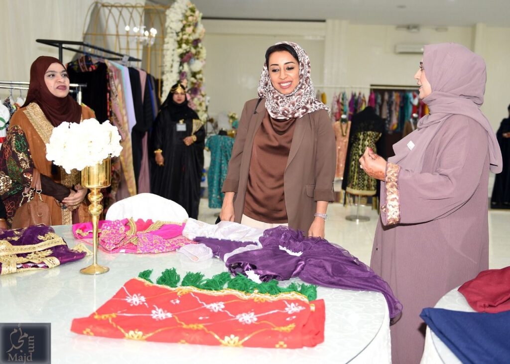 تدشين معرض /حضية / النسائي بولاية السيب 2 IMG 20211208 WA0004