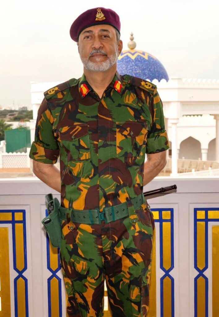 جلالة السلطان المعظم يزور قيادة الحرس السلطاني العماني 6 IMG 20211229 WA0031