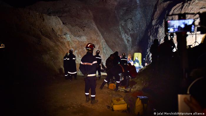 Rescuers get closer to boy trapped in well in Morocco