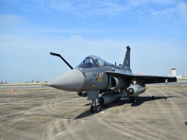 IAF's Light Combat Aircraft Tejas to participate in Singapore Air Show 2022 1 IAF's Light Combat Aircraft Tejas to participate in Singapore Air Show 2022