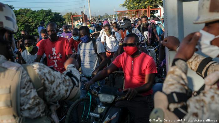 Dominican Republic starts building Haiti border wall