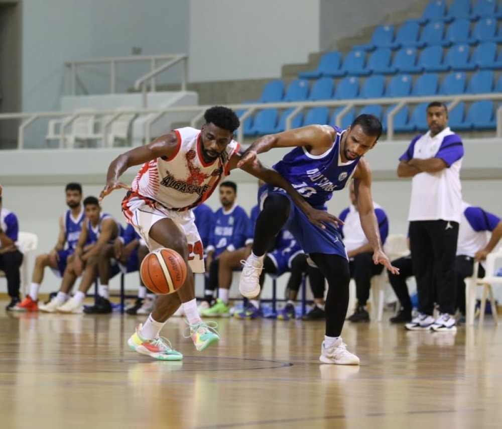 البشائر في مواجهة صعبة مع أهلي سداب والسيب يواجه نزوى بدوري السلة