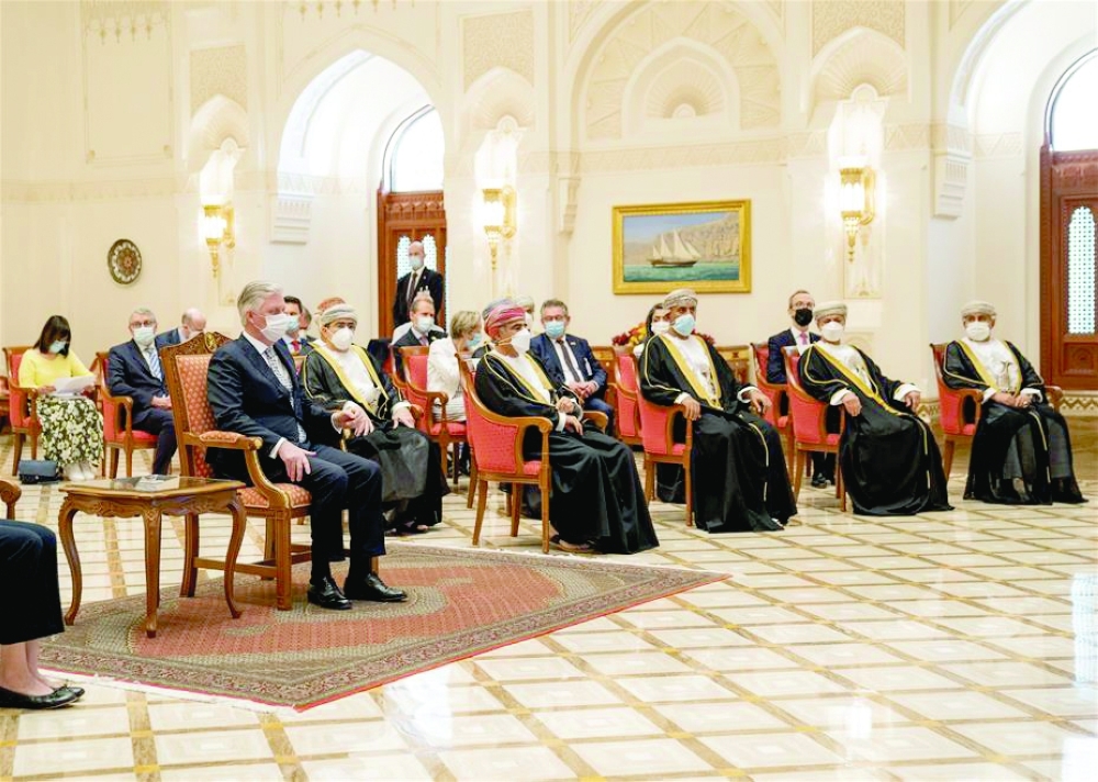 ملك البلجيكيين يشاهد عرضًا مرئيًّا حول مشروع هايبورت الدقم