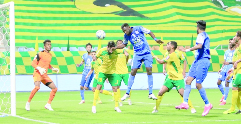 قمة الإثارة في “ديربي” صلالة