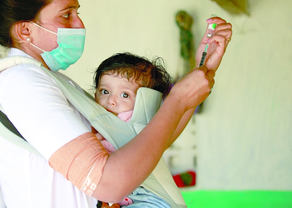 تطوير لقاحا مطابقا للقاح مودرنا المضاد لكورونا
المتحور الفرعي من اوميكرون “بي.إيه 2” يمثل 23 % من الإصابات بجنوب افريقيا وخبراء التشيك منقسمون حول فتح المرافق العامة