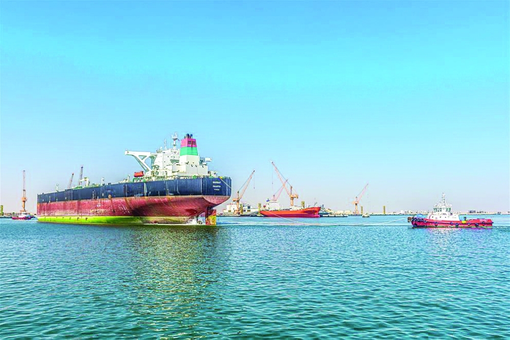 ميناء الدقم محطة لجذب الاستثمارات ومعبرًا استراتيجيًا للبضائع