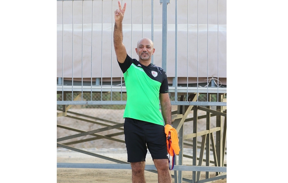 طالب هلال: دوري قدم الشاطئية فرصة لاكتشاف المواهب المجيدة