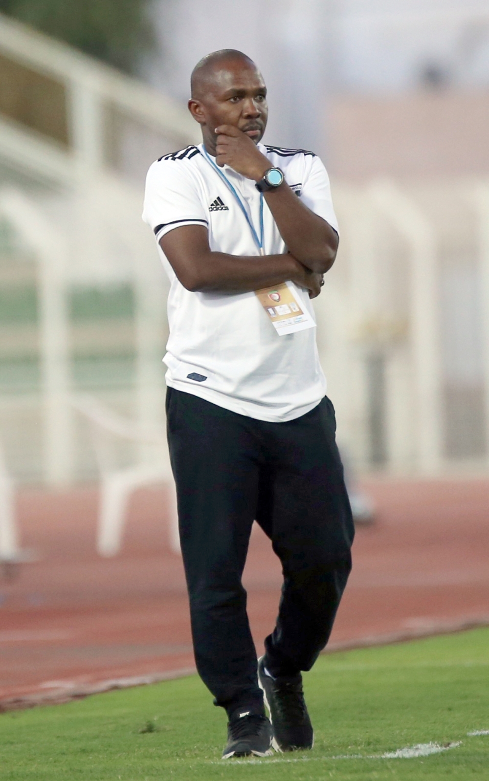 وليد السعدي يقود الفريق الكروي بصحم بدلا من ايفان