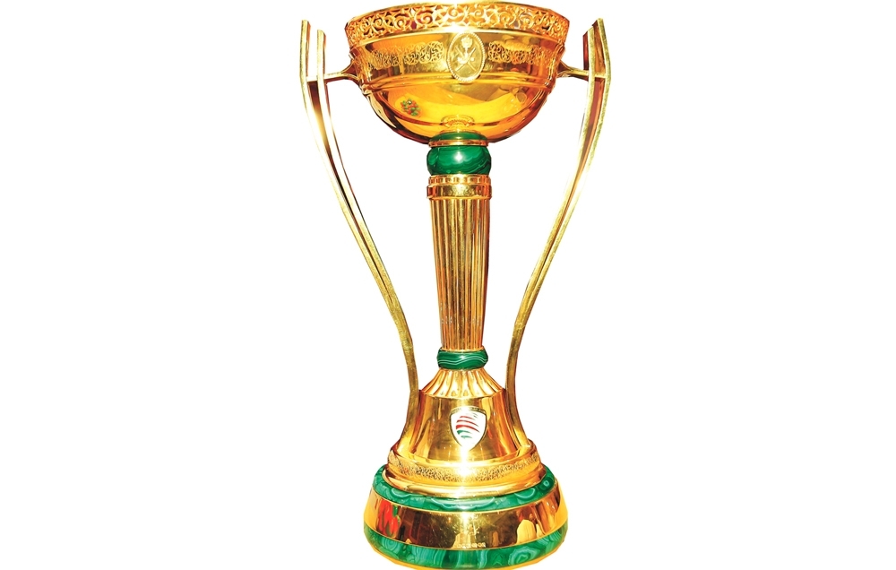 السيب يصطدم بعقبة صور وظفار في صراع حسم التأهل أمام السويق