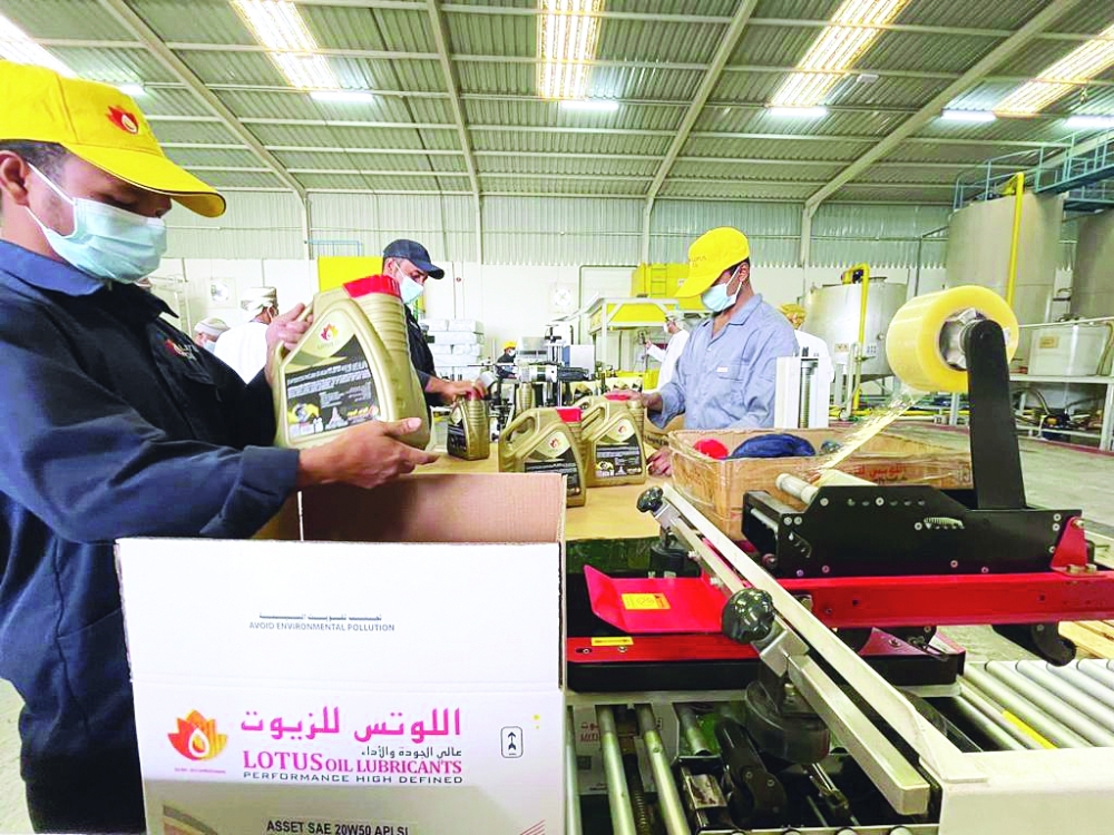 السعي لإيجاد صناعات تسد احتياجات السوق المحلي لدفع عجلة التقدم الاقتصادي