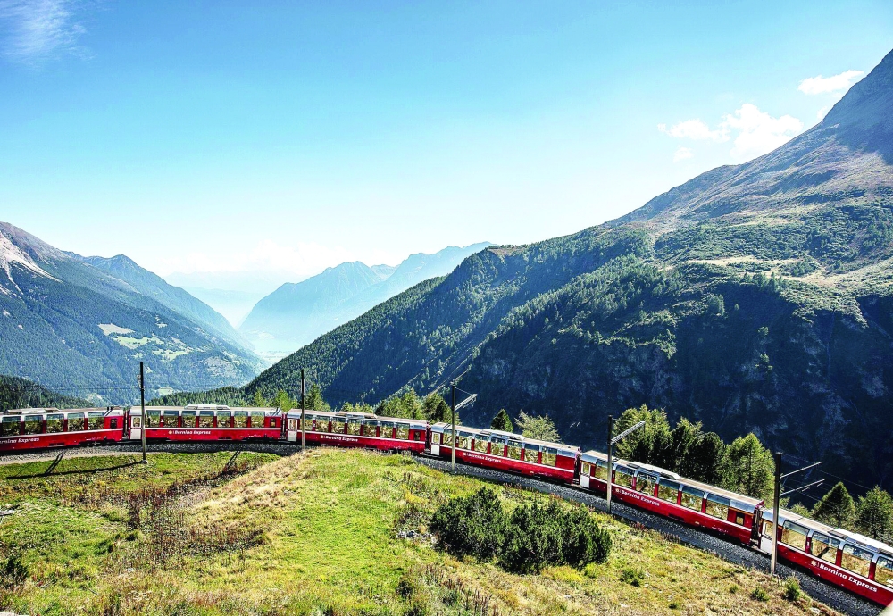 برنينا إكسبريس.. جولة رائعة بالقطار في سويسرا