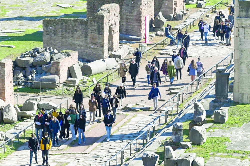 روسيا تسجل أكثر من 200 ألف إصابة للمرة الأولى.. وألمانيا تستعد لرفع القيود