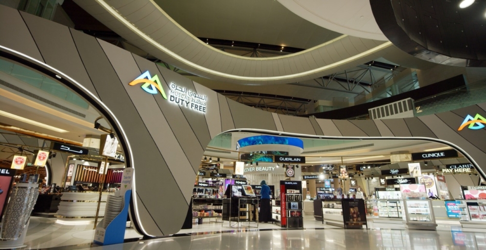 652 ألف زائر لسلطنة عمان حتى نهاية ديسمبر الماضي و1.9 مليون مغادر