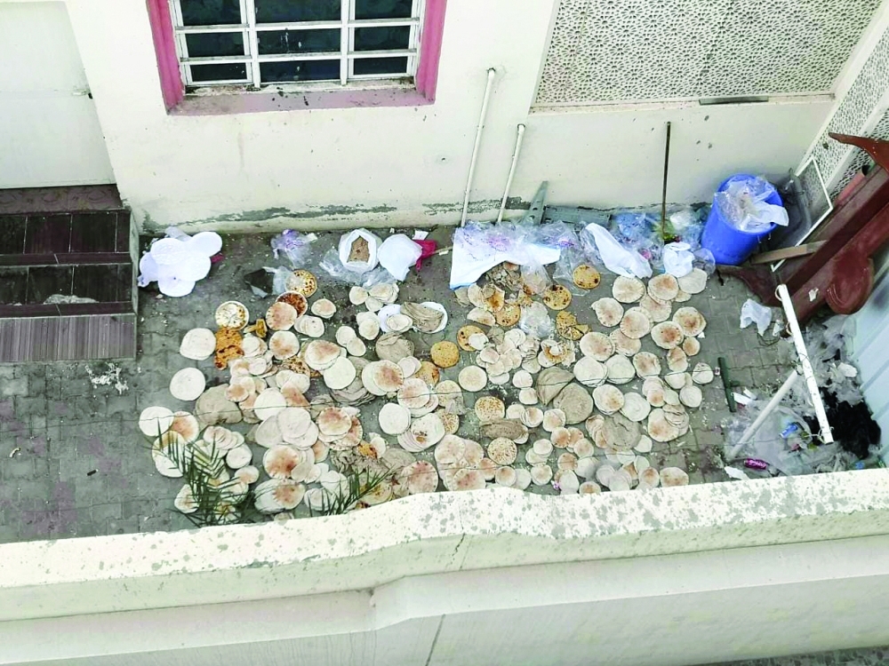 إسكان الوافدين العزاب وسط الأحياء .. خطر داهم!