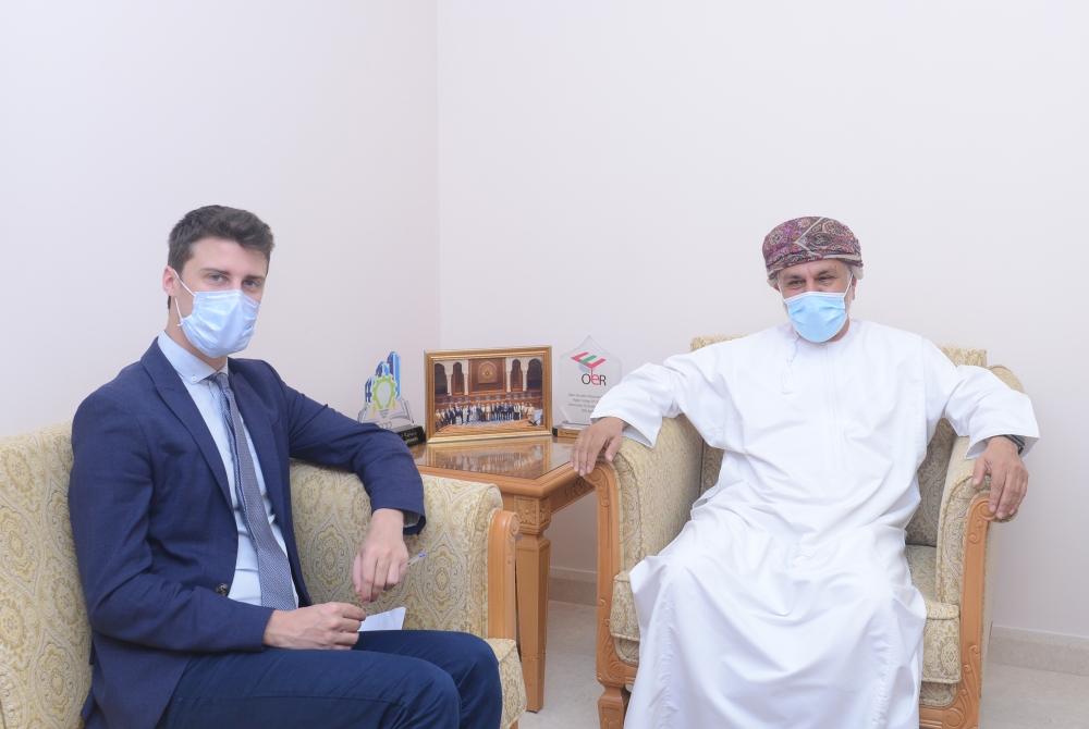 مسؤول فرنسي يطلع على تجربة مجلس الدولة