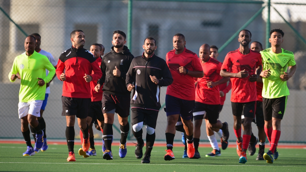 الهوكي يواصل استعداداته للمشاركات الخارجية