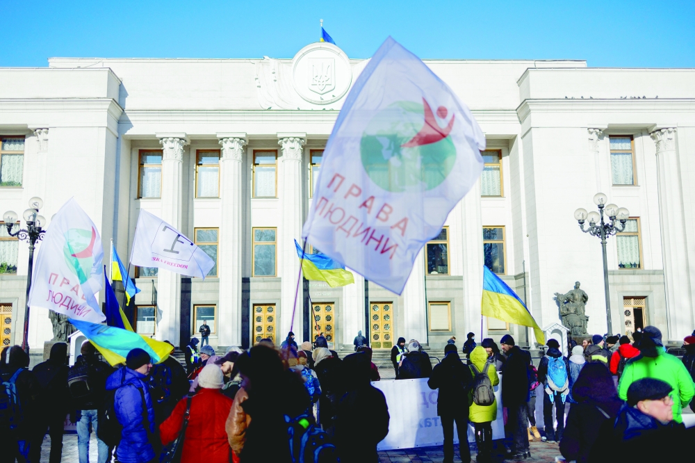 السلطات البلجيكية تمنع 30 آلية تابعة لـ”قوافل الحرية” من التوجه إلى بروكسل
المانيا تتجاوز ذروة موجة أوميكرون .. وكندا تعلن قانون طوارئ لاحتواء احتجاجات المعارضين للتدابير الصحية