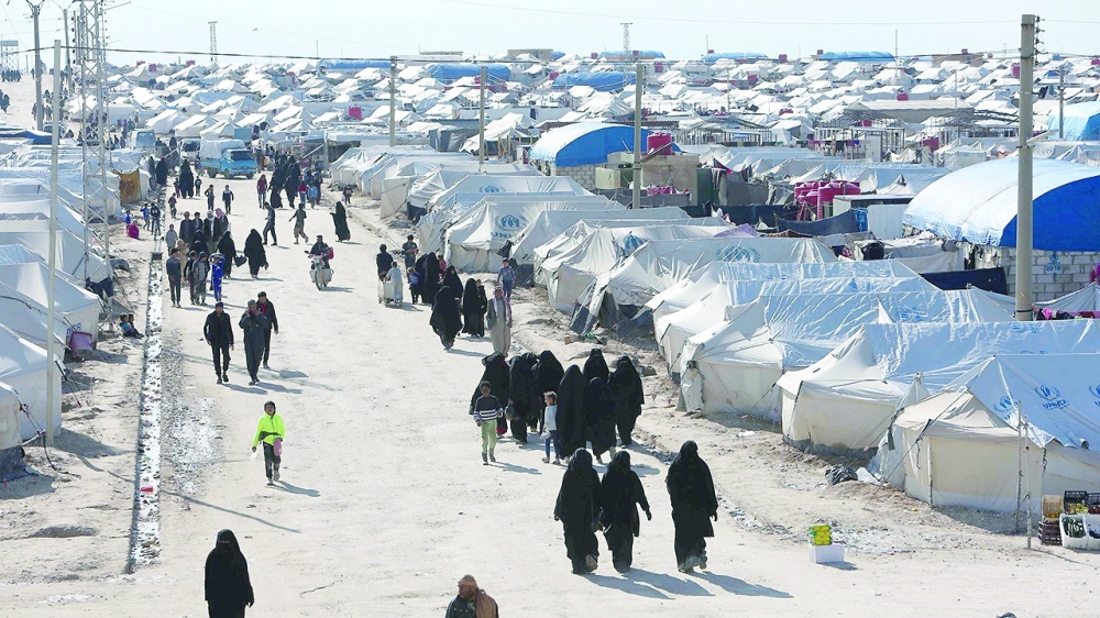 مقتل جندي سوري وإصابة 11 آخرين في تفجير حافلة بدمشق