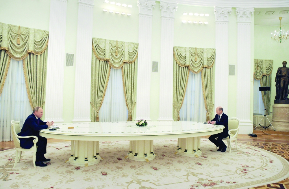 تلاشي شبح الحرب الأوكرانية يهبط بأسعار النفط ويدعم الأسواق المالية