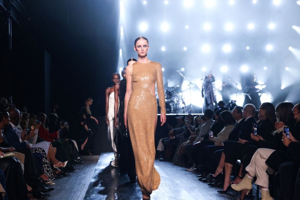 Michael Kors celebrates return of NY nightlife
with Fall/Winter collection