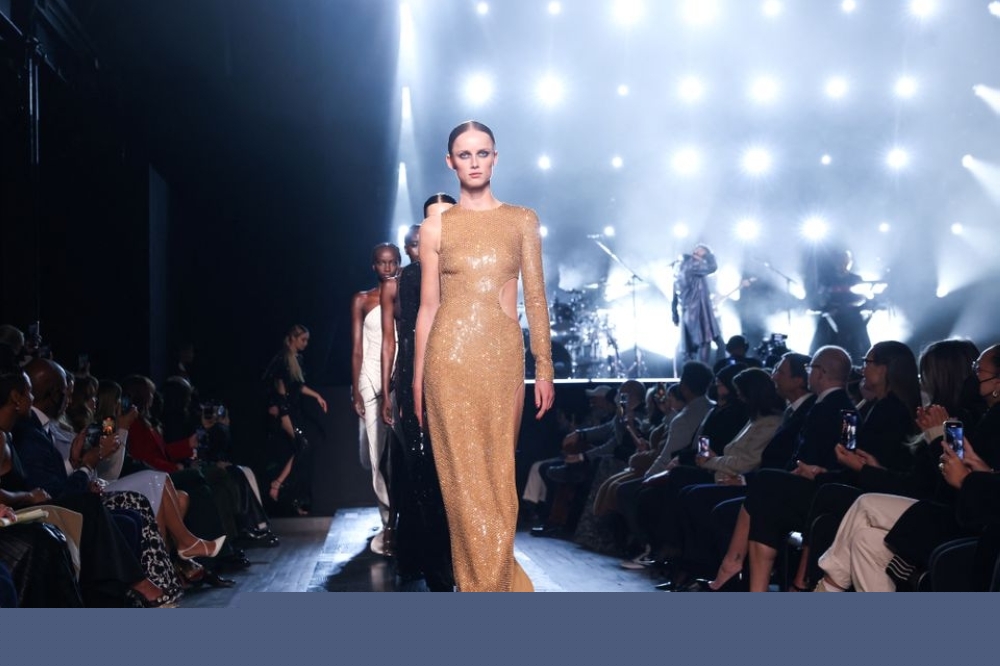 Michael Kors celebrates return of NY nightlife
with Fall/Winter collection
