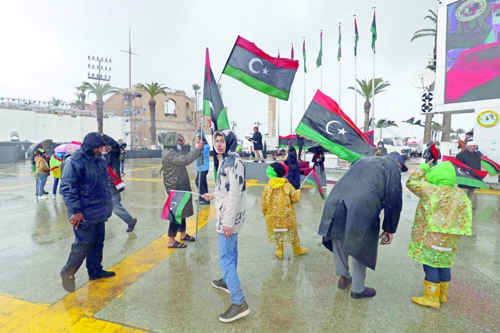 الليبيون يحيون الذكرى ال11 للثورة على القذافي