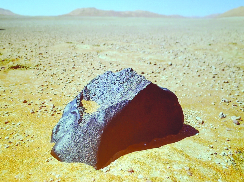 محاضرة تستشرف مستقبل البحث العلمي للنيازك في سلطنة عُمان