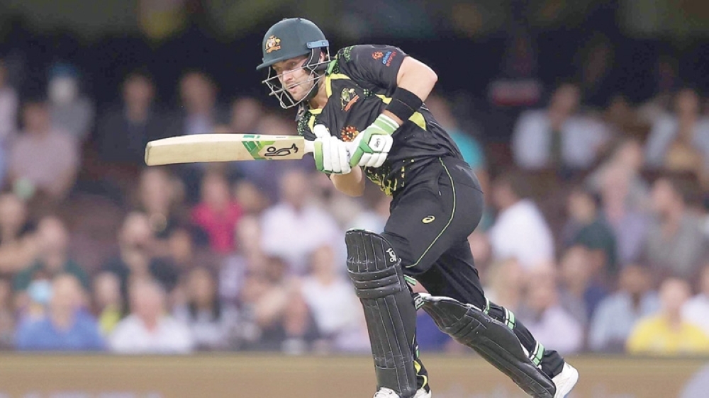Inglis, Maxwell power Australia to victory over SL 1 Inglis, Maxwell power Australia to victory over SL