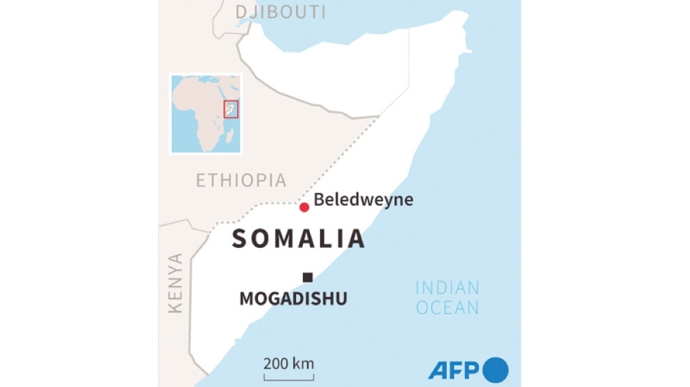 Blast kills 13 in central Somalia