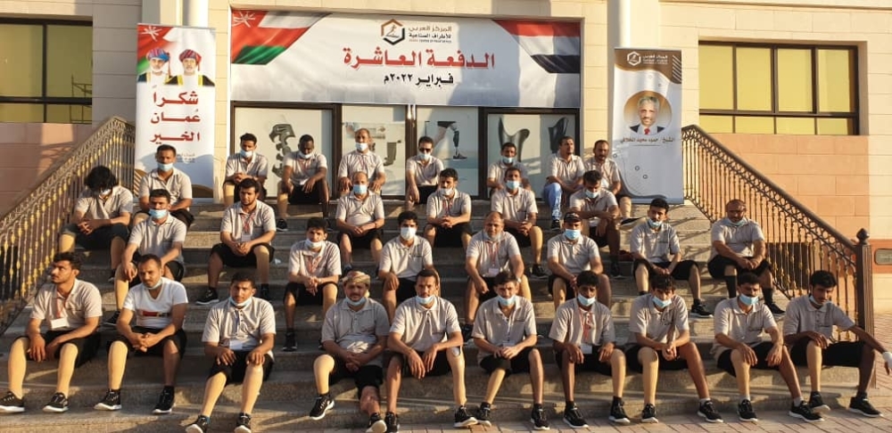 خمسون من ضحايا الحرب في اليمن يستكملون تركيب أطراف صناعية بصلالة