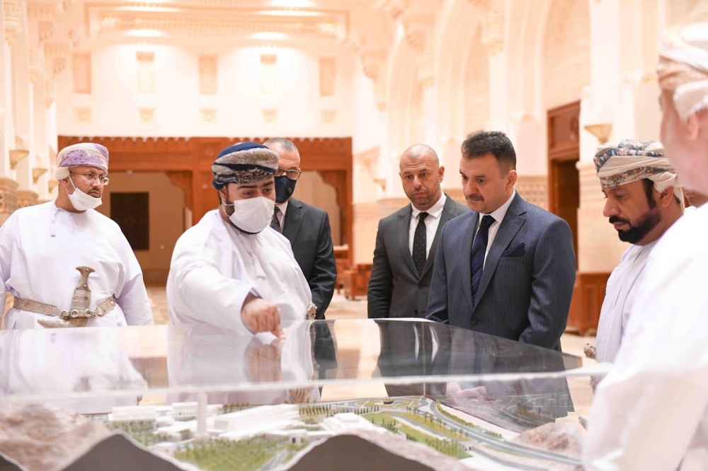 Shura panel hosts Arab financial delegation