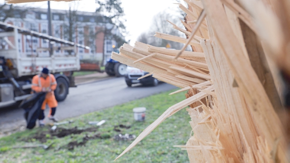 Storm Franklin batters Britain with high winds, flooding