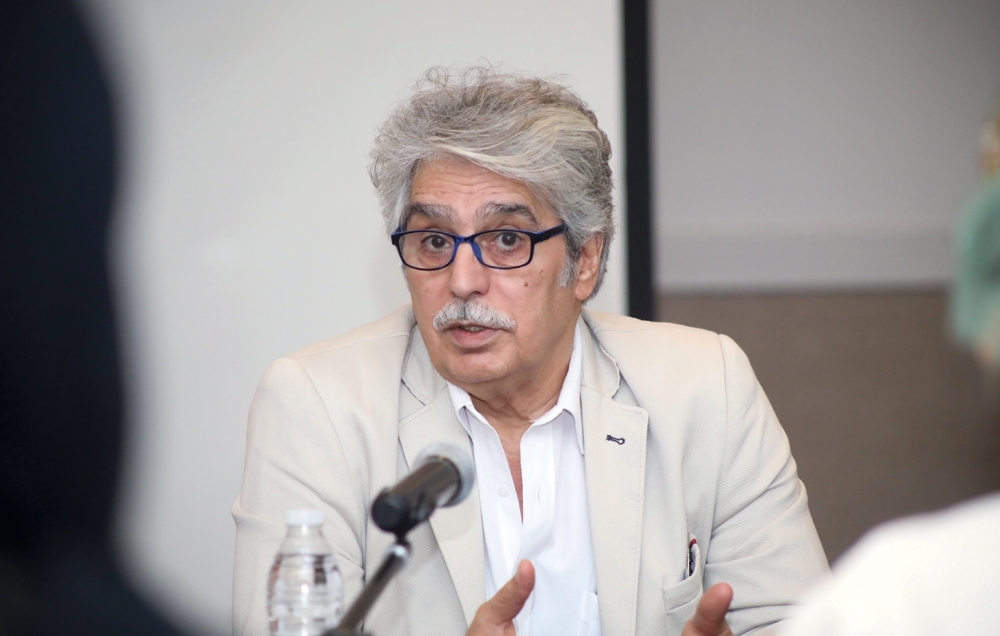 أبو عصام في مسقط وباب الحارة مفتوح في السيفة والسليطي يتصدر الإيرادات المسرحية بعد عادل إمام