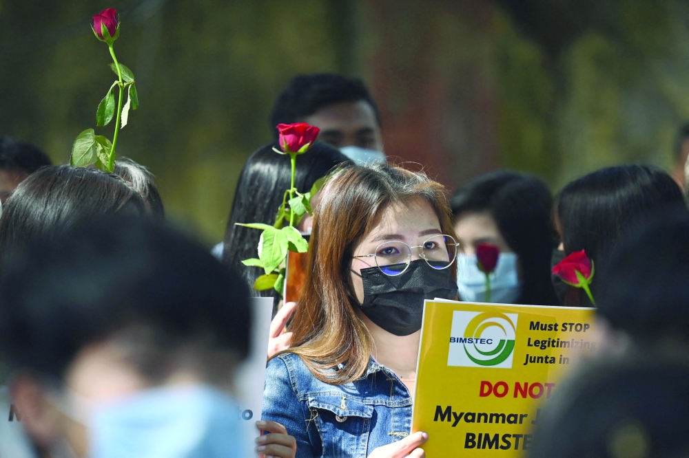 مقرر الامم المتحدة: روسيا والصين وصربيا تواصل تسليح المجموعة العسكرية الحاكمة في ميانمار