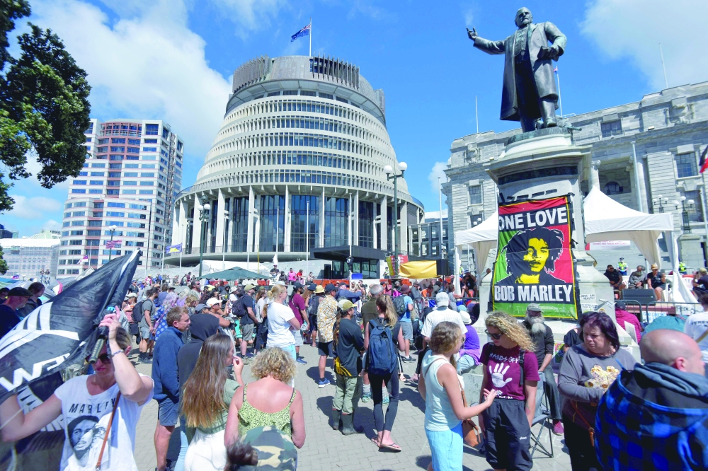 توظيف تقنية لصناعة اللقاحات في علاج كسور العظام
دراسة: تزايد احتمالات الإصابة بالاضطرابات النفسية بعد التعافي من كورونا