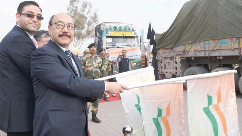 India sends wheat aid shipment to Afghanistan