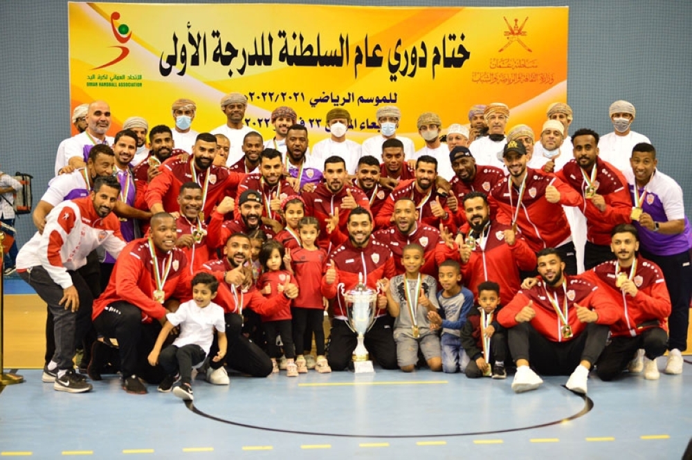 مسقط وصيفا وأهلي سداب ثالثا
نادي عمان يتوج بطلا لدوري الدرجة الأولى لليد