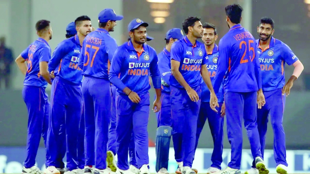 Kishan leads India to thumping T20 win