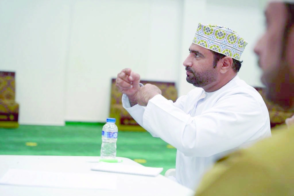 “كن معهم” مبادرة لتأهيل الصم والبكم على العمل التطوعي