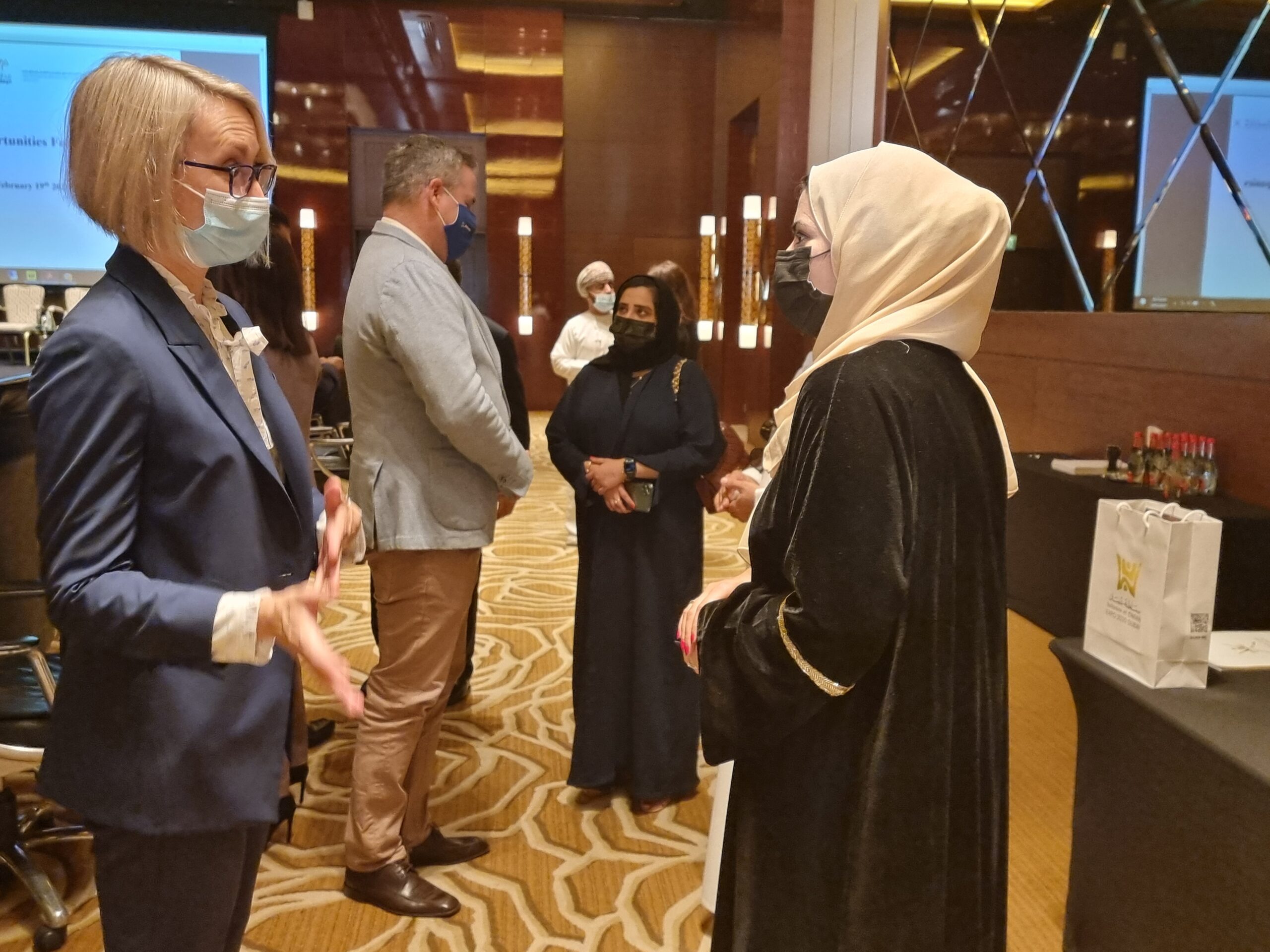 6211095308acd scaled