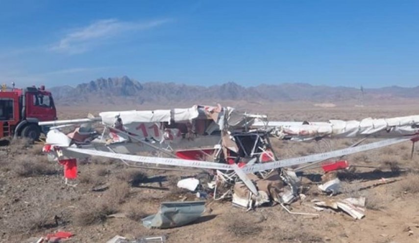 سقوط طائرة تدريب شرق إيران ومصرع طاقمها