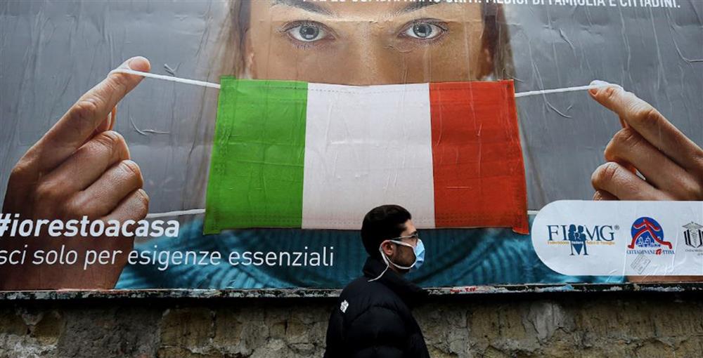 إيطاليا تلغي إلزامية ارتداء الكمامات بالأماكن المفتوحة اعتبارا من يوم الجمعة المقبل