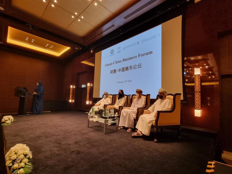 الوفد التجاري العماني يلتقي ممثلي الشركات الصينية الكبرى العاملة بدولة الإمارات العربية المتحدة