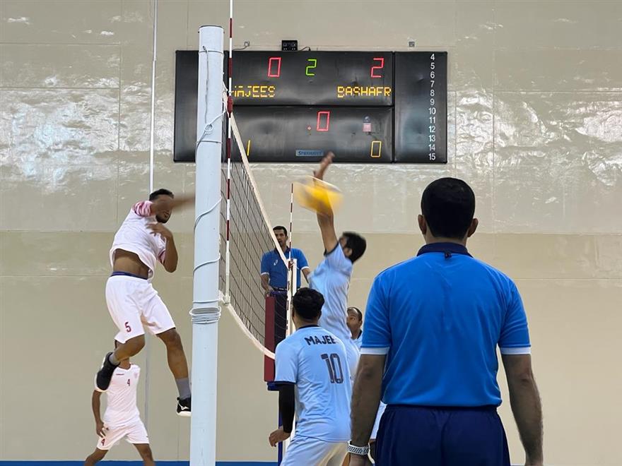 الكامل والوافي يفوز على السيب بدوري الكرة الطائرة