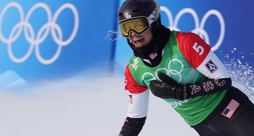 الأمريكية جاكوبيليس تتوج بذهبية سنوبورد كروس في أولمبياد بكين