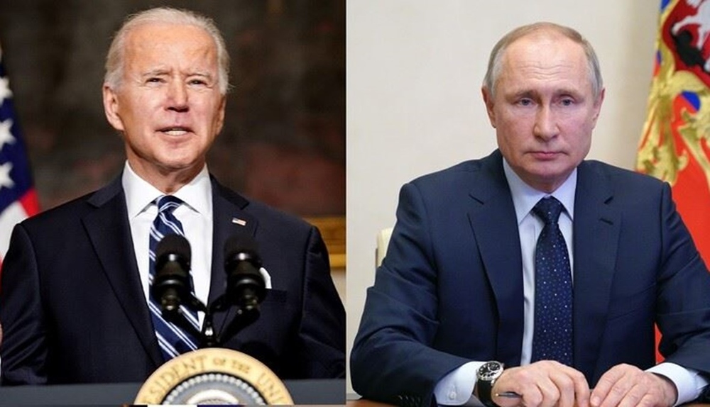 بايدن وبوتين يتباحثان هاتفيًّا بشأن الأزمة الأوكرانية